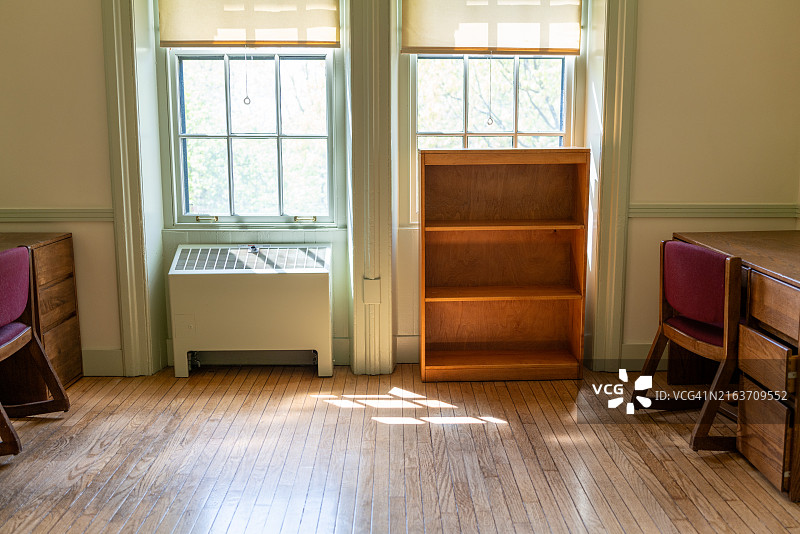 朴素的大学宿舍图片素材