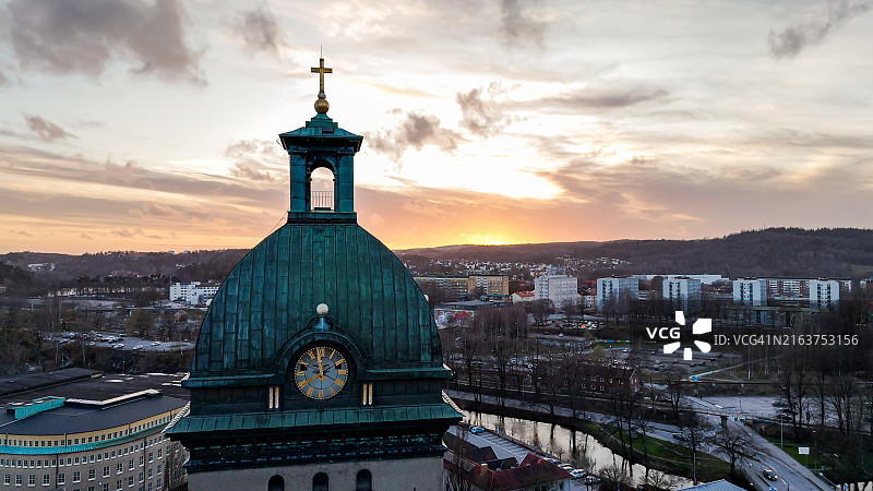 博罗斯市鸟瞰图：卡罗利教堂（博罗斯）图片素材
