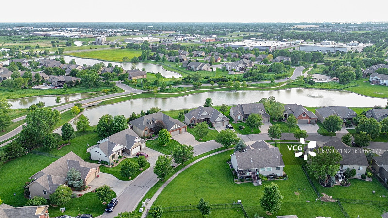 堪萨斯州威奇托社区的无人机航拍图片素材