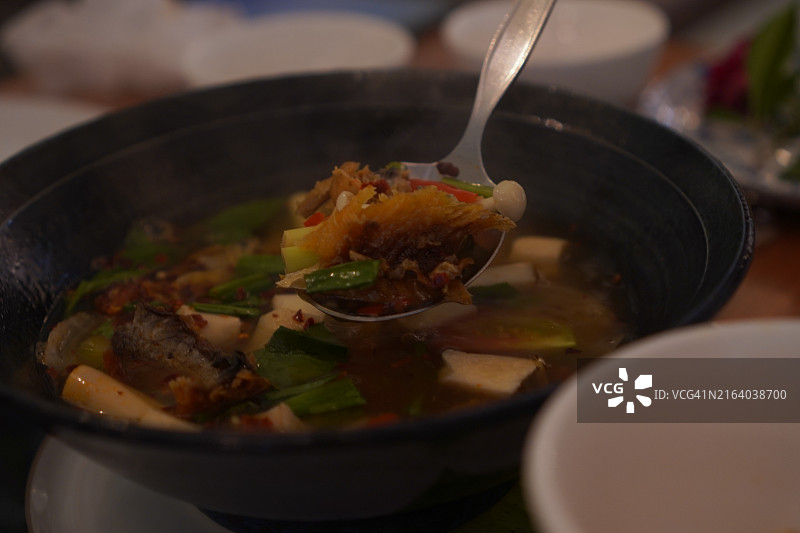 酸辣脆皮黑鱼汤图片素材