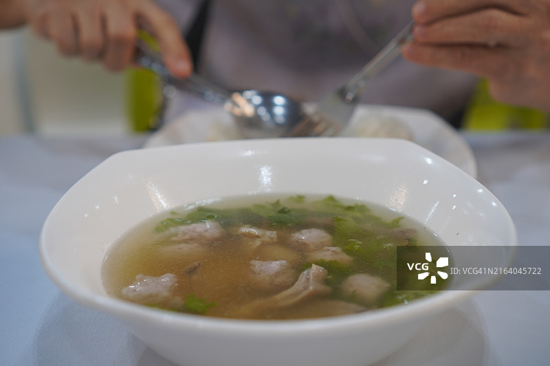 猪肉末腌制芥菜汤图片素材