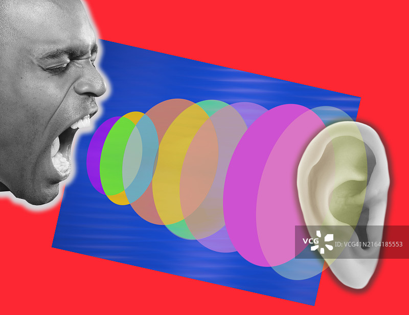 对着耳朵呼喊图片素材