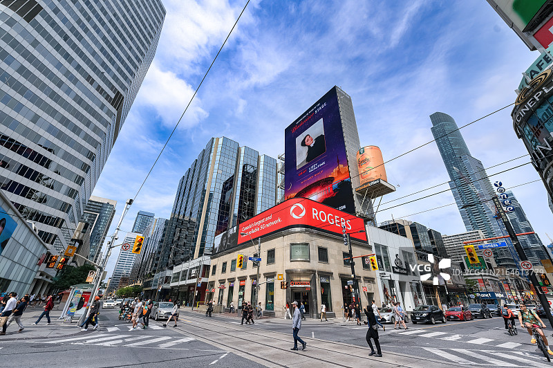 央街-登打士广场路口图片素材