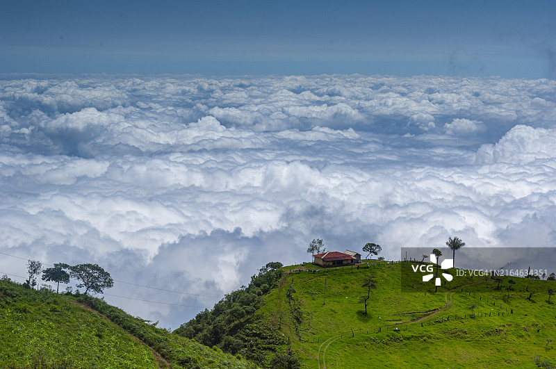 厄瓜多尔卡哈斯国家公园米吉尔附近的景观图片素材