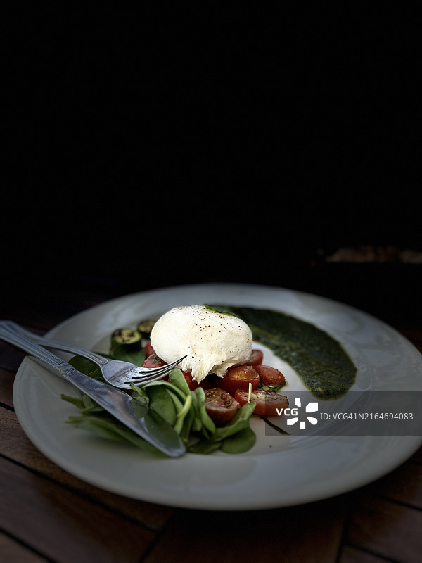 黎巴嫩黎巴嫩山餐盘美食特写图片素材