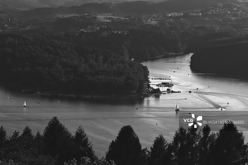 从上方看到的索利纳湖图片素材