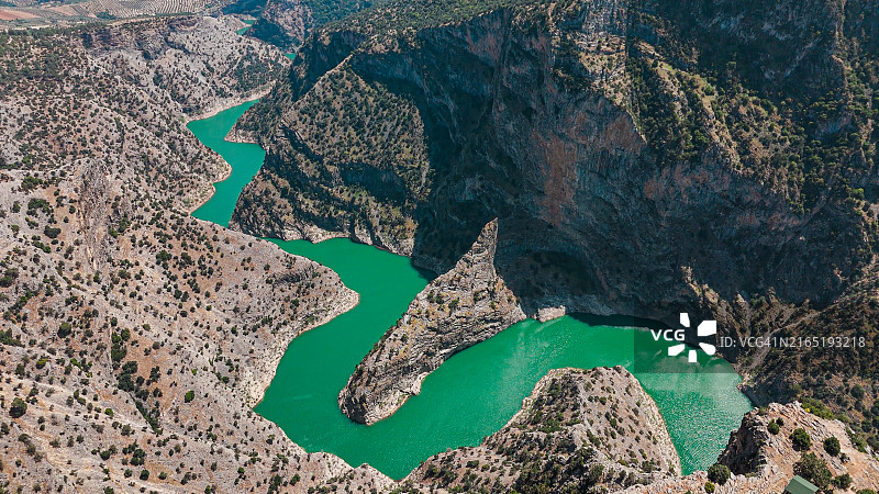土耳其绿色峡谷鸟瞰图图片素材