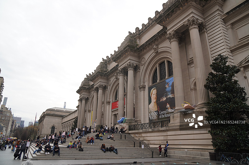 美国纽约大都会艺术博物馆外墙与台阶图片素材