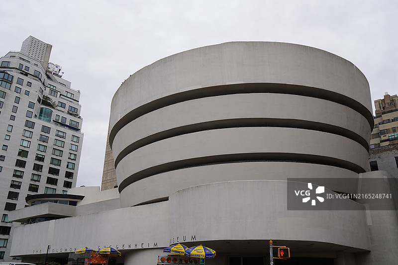 所罗门·R·古根海姆博物馆外墙，美国纽约市图片素材