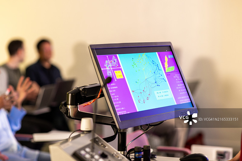 屏幕上的数据挖掘图片素材