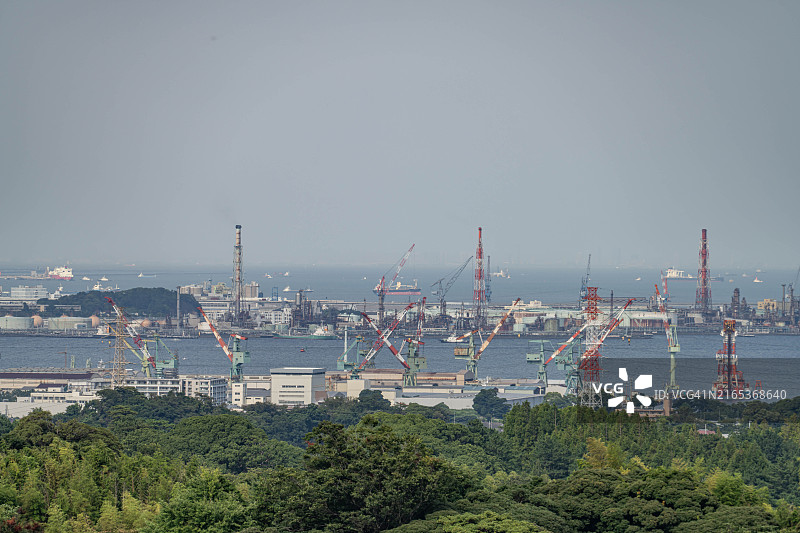 日本横滨市的工业海湾图片素材