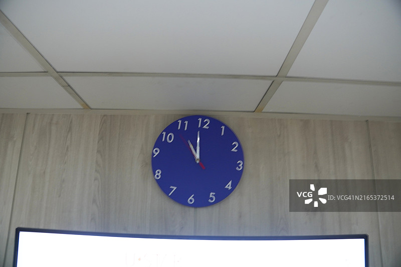 墙壁时钟图片素材