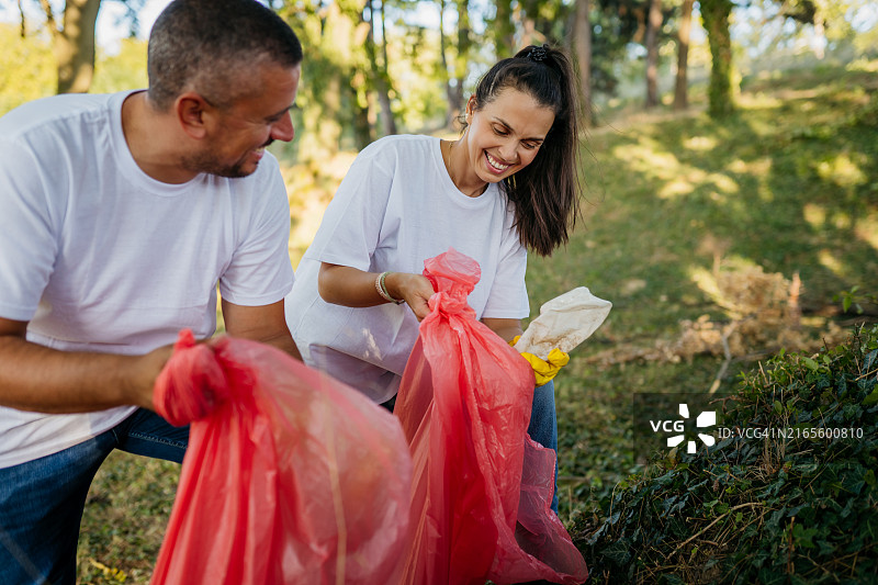 回收与清洁的概念图片素材