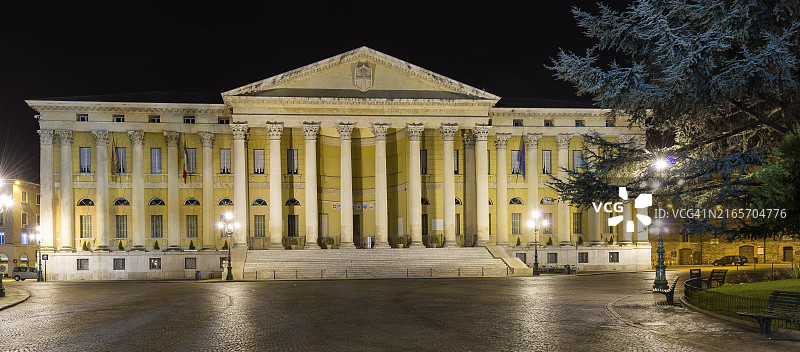 维罗纳古老市政厅巴巴里宫图片素材