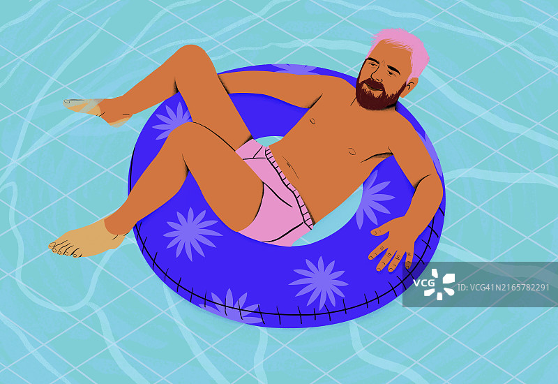 留着胡子、染着粉色头发的男子在泳池的蓝色内胎上放松图片素材