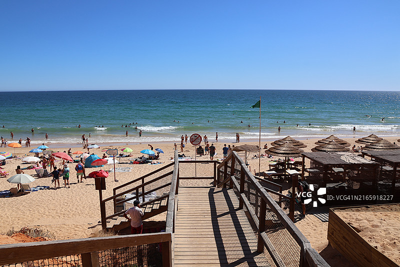 抵达葡萄牙法莱西亚海滩图片素材