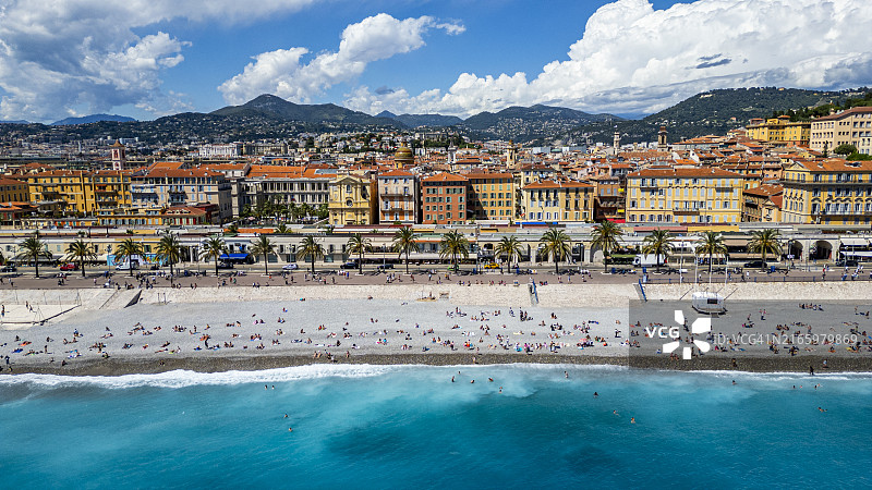 法国尼斯海滨历史城区航拍图片素材