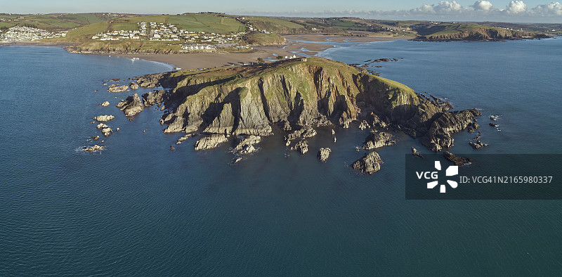 英国德文郡：伯格岛和埃文河口的航拍景观图片素材