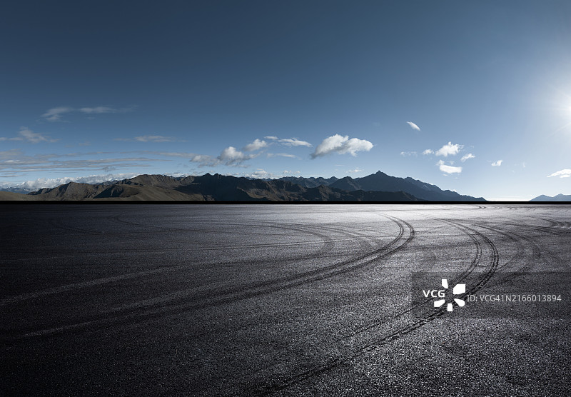 户外停车场图片素材