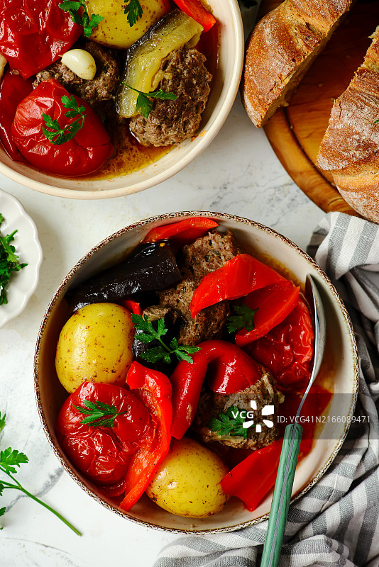 阿塞拜疆式蔬菜肉饼图片素材