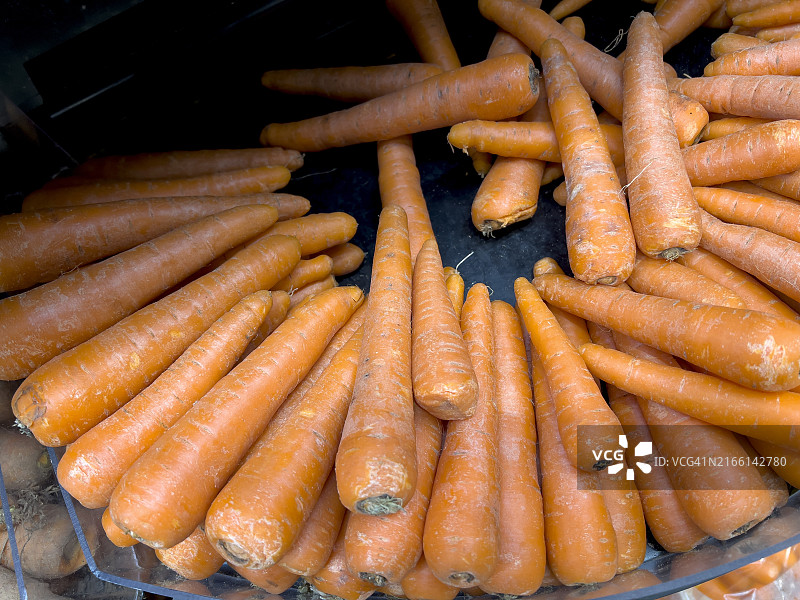 市场上出售的胡萝卜特写图片素材