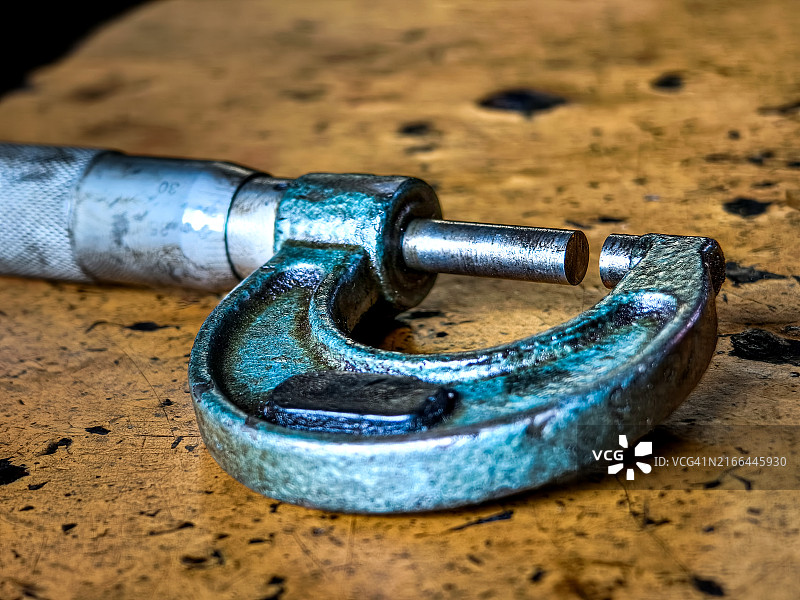 千分尺车间图片素材