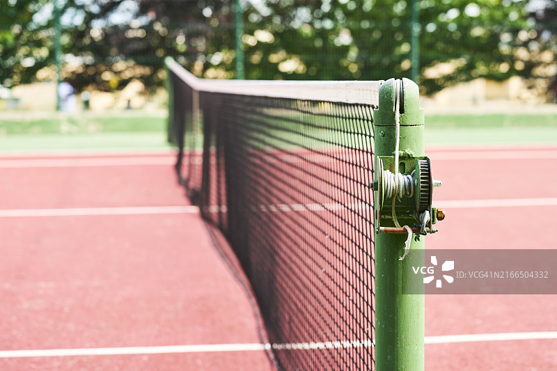 公园球场网球网侧面特写图片素材
