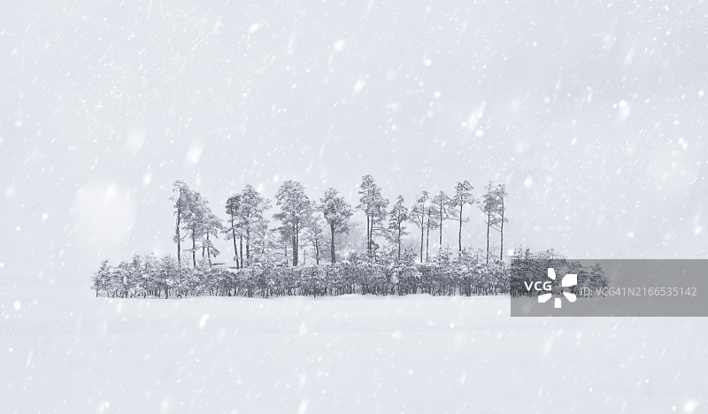 雪景中的韩国固城郡图片素材