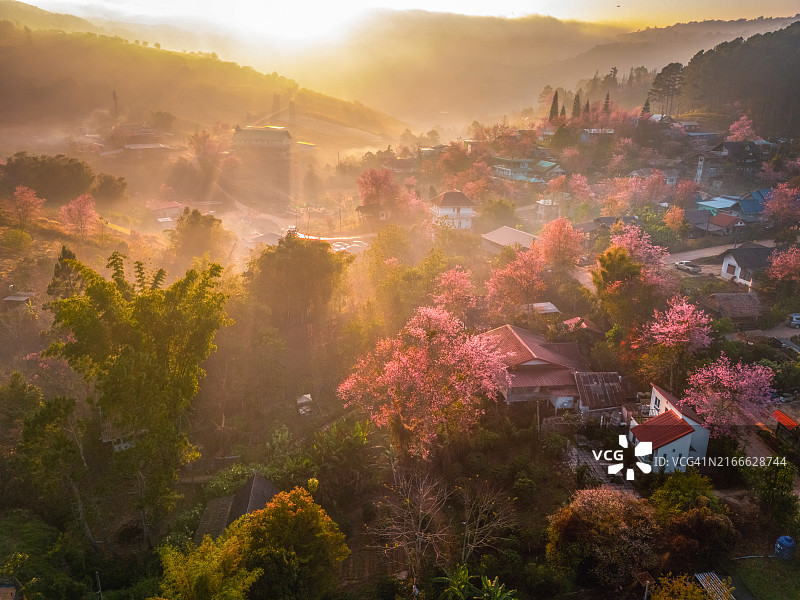泰国部落村庄美丽的乡村景色图片素材