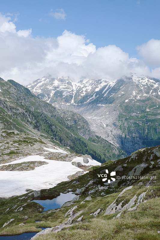 夏季格里姆瑟尔山口风光图片素材
