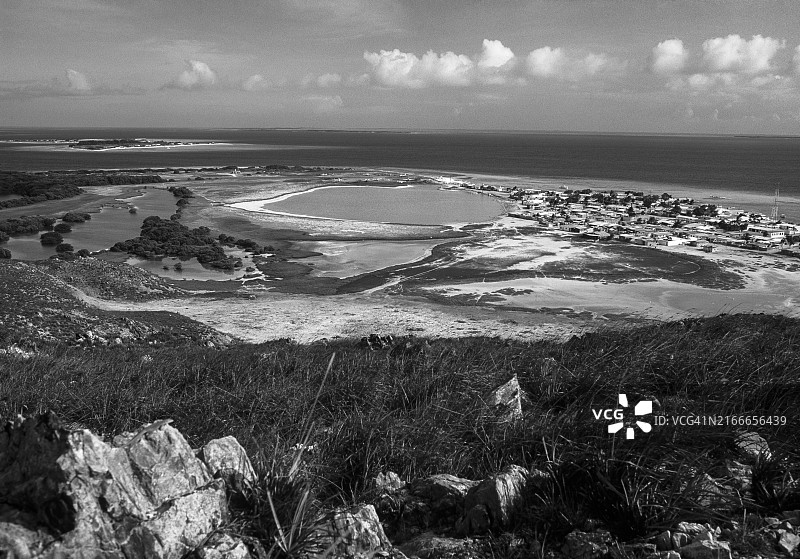 委内瑞拉洛斯罗克斯国家公园格兰罗克岛航拍图片素材