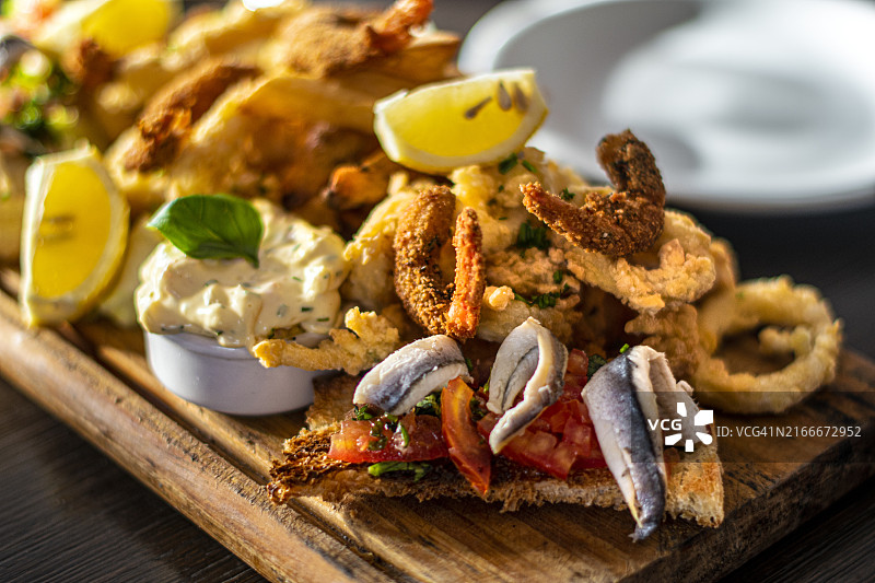 鱿鱼海鲜沙拉图片素材