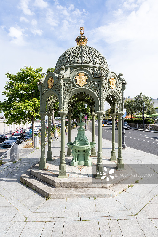 爱尔兰都柏林郡邓莱里维多利亚喷泉图片素材