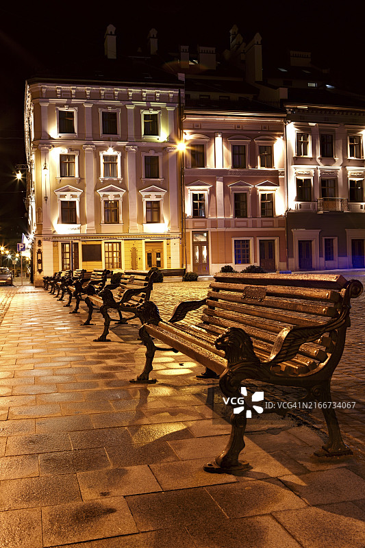 乌克兰利沃夫欧洲古镇夜景图片素材