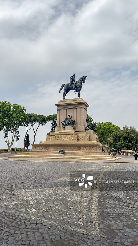 贾尼科洛山的朱塞佩·加里波第纪念碑图片素材