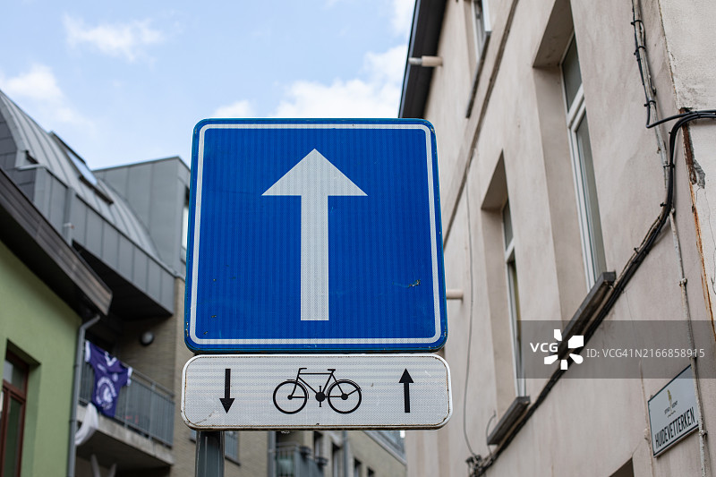 比利时自行车单行道图片素材