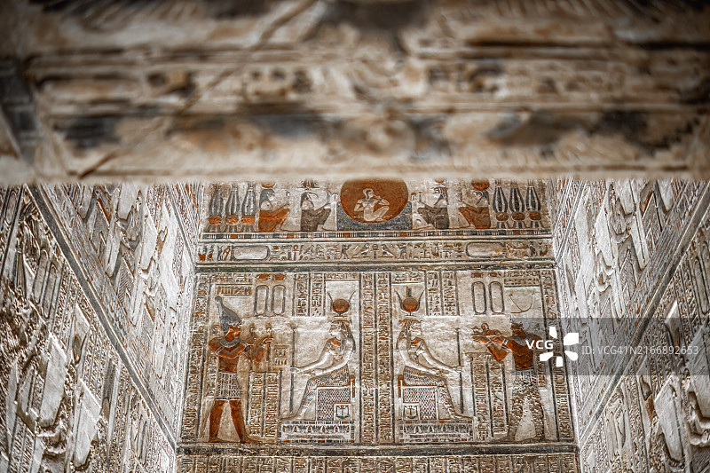 埃及奎纳丹德拉神庙的丹德拉柱图片素材
