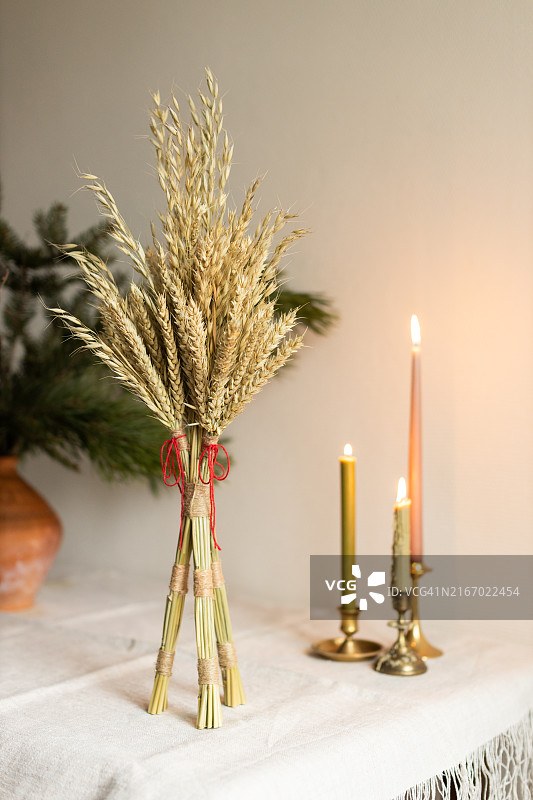 传统乌克兰圣诞节象征：狄杜克图片素材