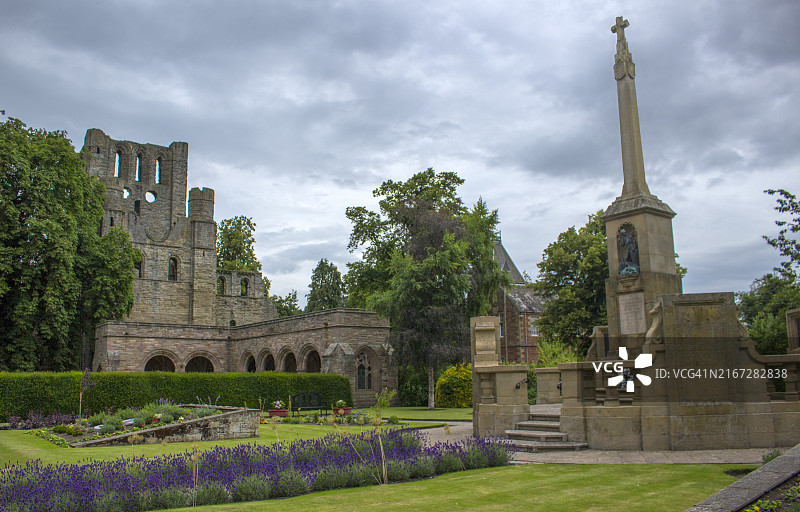 苏格兰凯尔索战争纪念碑和凯尔索修道院图片素材