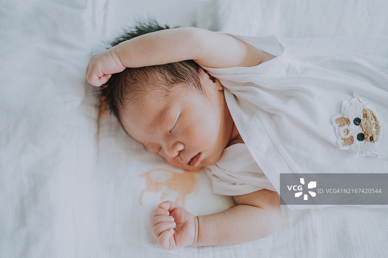 宝宝睡觉图片素材