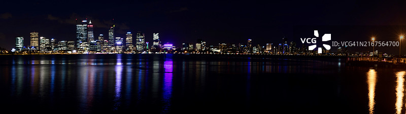 澳大利亚西澳大利亚州珀斯夜间城市景观图片素材