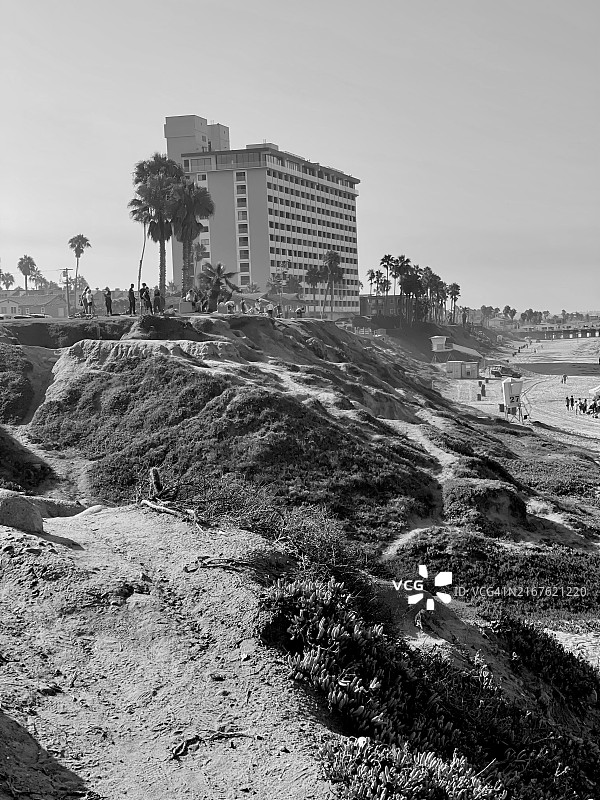 黑白照片：海滩风光图片素材