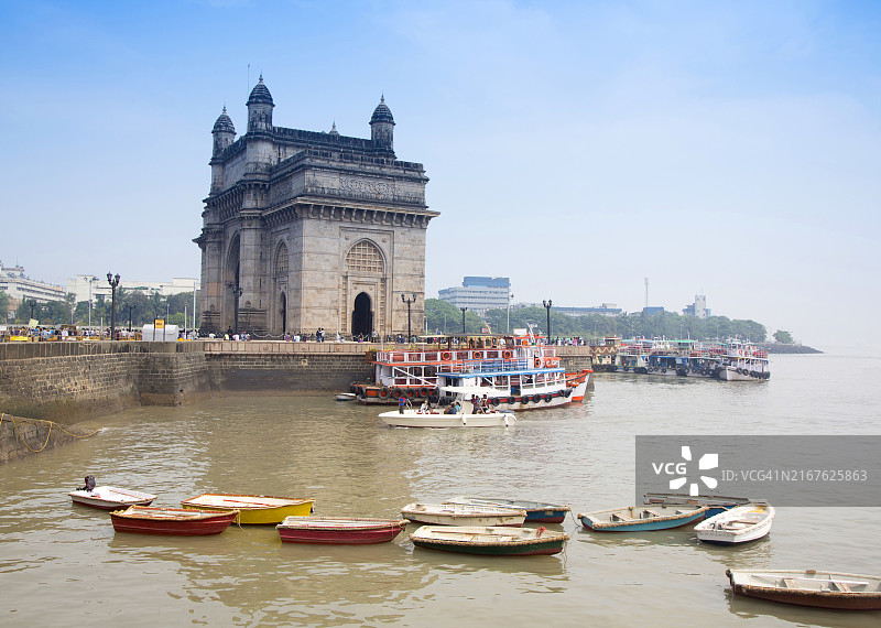 印度孟买印度门和河流图片素材