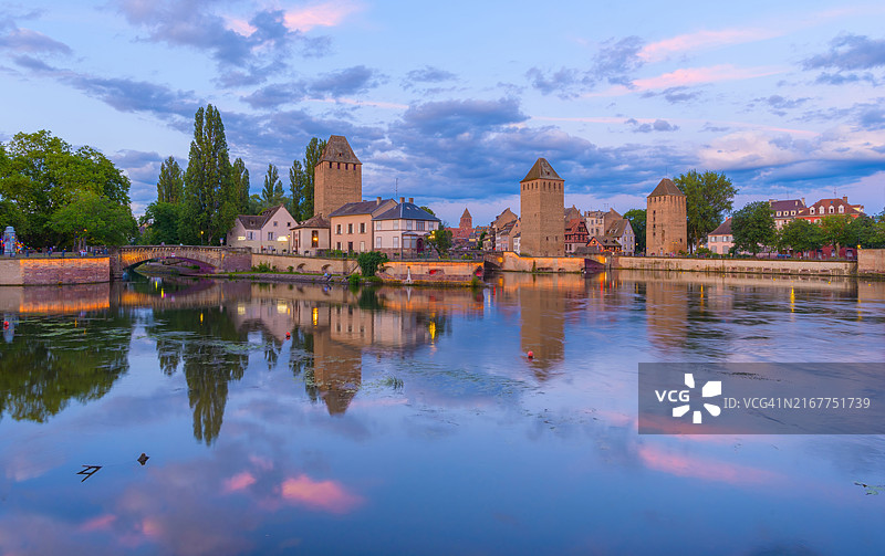 蓬科韦尔茨塔楼图片素材