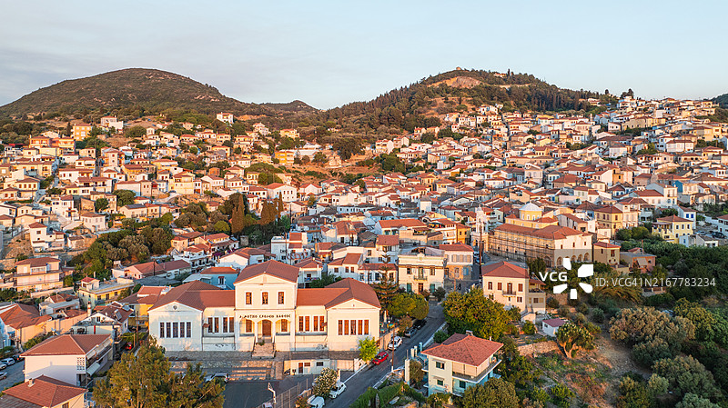 希腊萨摩斯老镇航拍图片素材