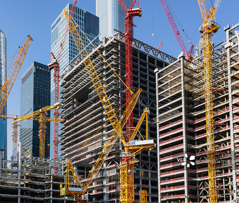 市中心建筑工地图片素材