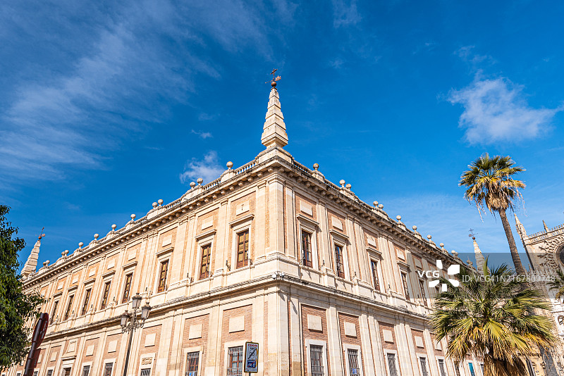 西班牙塞维利亚凯旋广场的西印度群岛综合档案馆，联合国教科文组织世界遗产图片素材