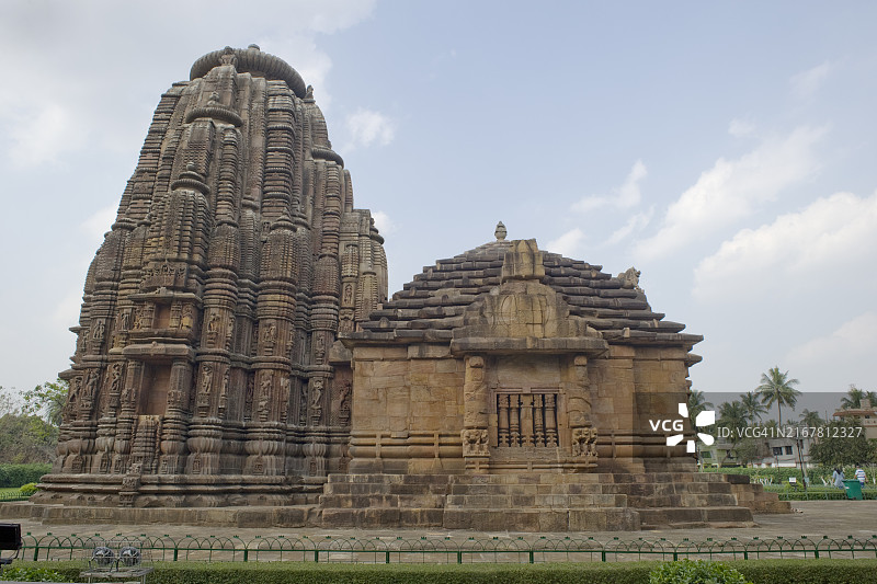 印度奥里萨邦布巴内斯瓦尔拉贾拉尼神庙：11世纪的湿婆神庙，被称为“寺庙之城”图片素材