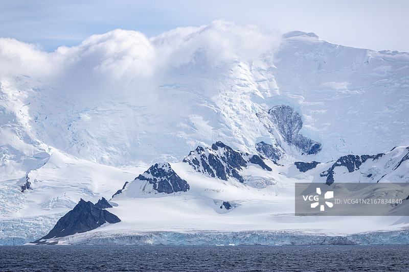 利文斯顿岛海岸，半月岛，南极半岛，南极洲图片素材