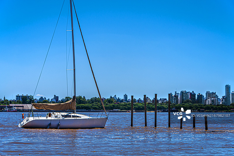 帆船，巴拉那河全景，阿根廷罗萨里奥图片素材